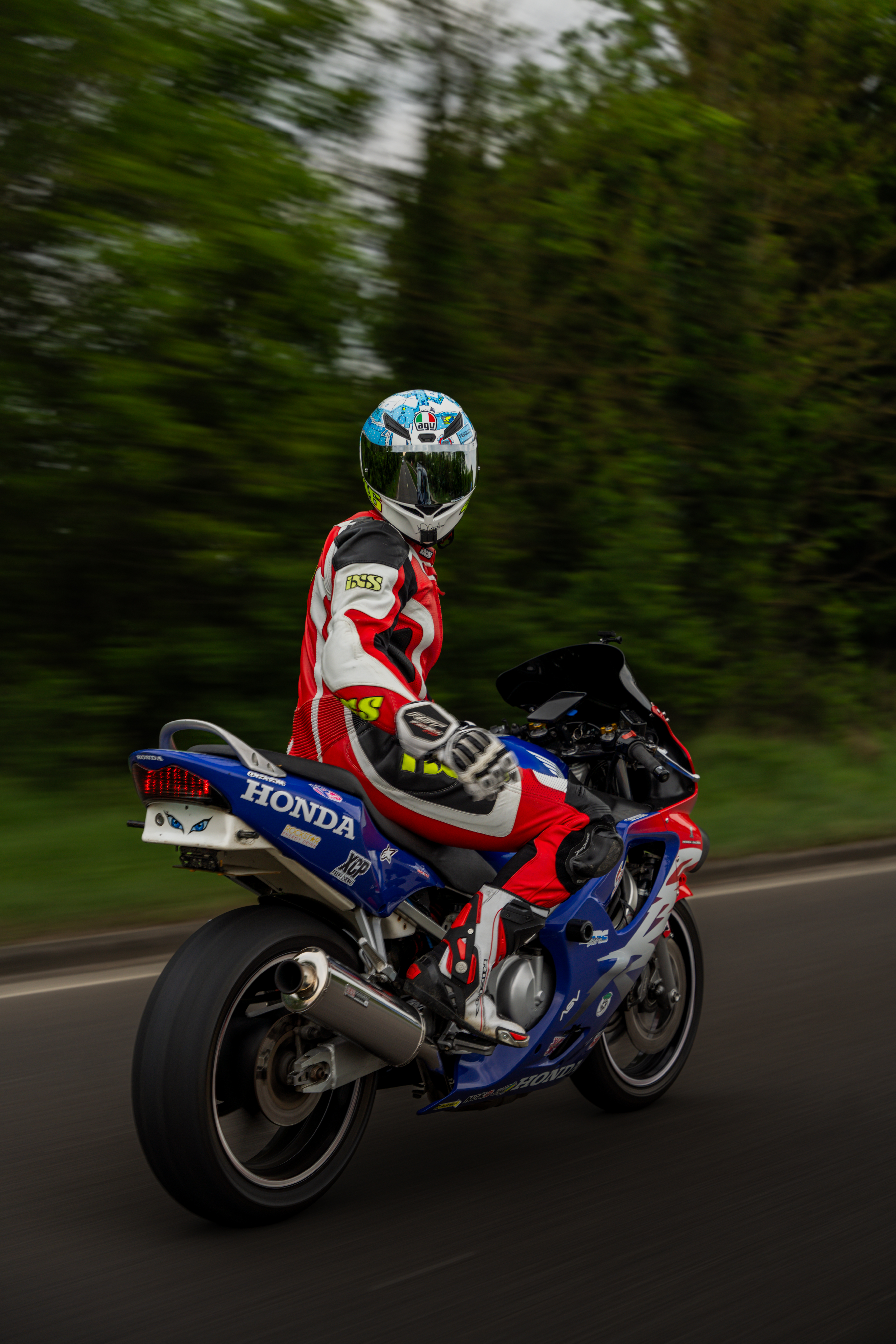 Rolling shot 1